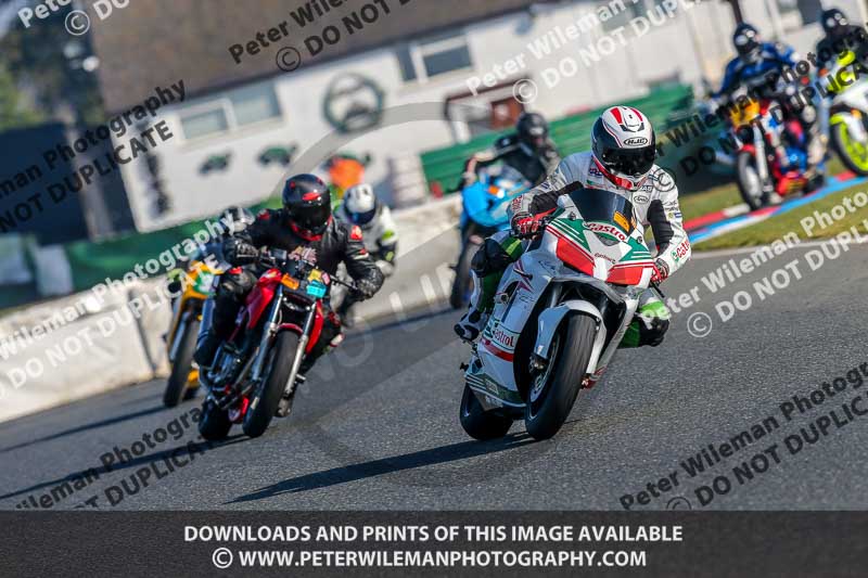 PJ Motorsport Photography 2018;enduro digital images;event digital images;eventdigitalimages;mallory park;mallory park photographs;mallory park trackday;mallory park trackday photographs;no limits trackdays;peter wileman photography;racing digital images;trackday digital images;trackday photos
